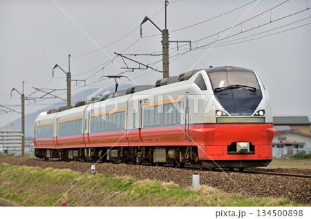 奥羽本線 羽後飯塚-大久保 JR東日本 E751系 A-103編成(青森) つがる 奥羽本線 羽後飯塚-大久保 JR東日本 E751系 A-103編成(青森) つがる 134500898