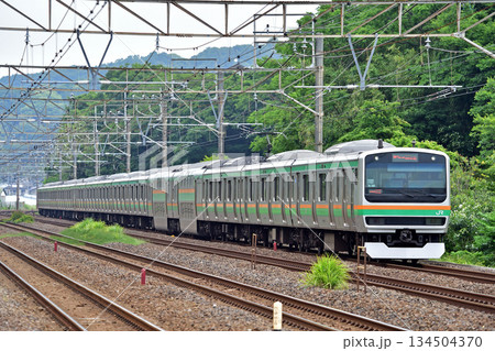 東海道本線　二宮－国府津　JR東日本　E231系1000番台　K-35編成（国府津） 134504370