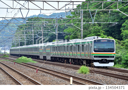 東海道本線　二宮－国府津　JR東日本　E231系1000番台　K-40編成（国府津） 134504371