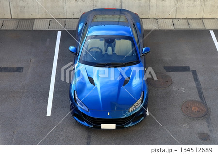 イタリア製のスポーツカー イタリア製のスポーツカー 134512689