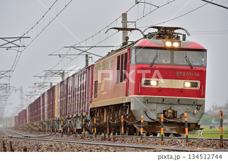 北陸本線　美川－加賀笠間　JR貨物　EF510-4（富山） 134512744