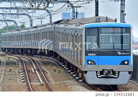 小田急小田原線　愛甲石田－伊勢原　小田急　4000形　4563編成 134512881