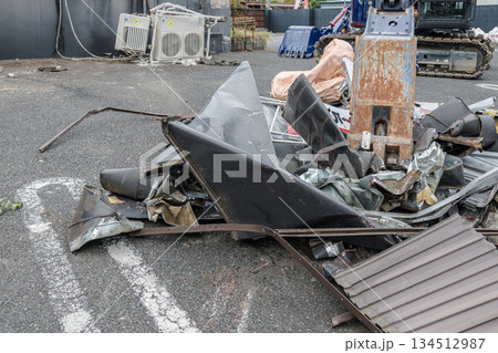 【店舗の解体と重機】 【店舗の解体と重機】 134512987