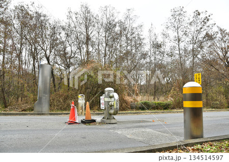 秋ヶ瀬公園の出入り口_06 秋ヶ瀬公園の出入り口_06 134514597