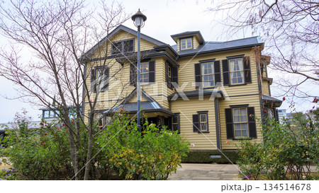 秋の外交官の家 134514678