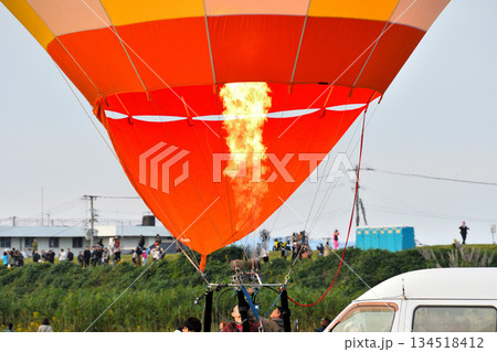 熱気球・バルーン 134518412