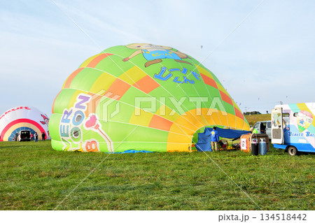 熱気球・バルーン 134518442
