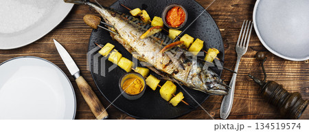 Healthy Grilled Fish with Pineapple Healthy Grilled Fish with Pineapple 134519574