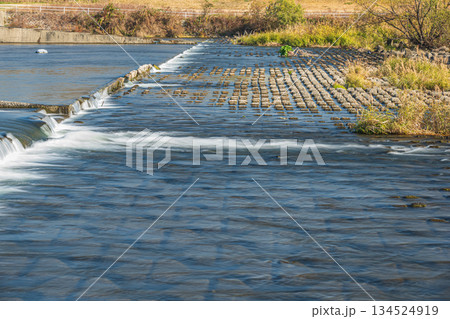 桂川の堰　京都市 134524919