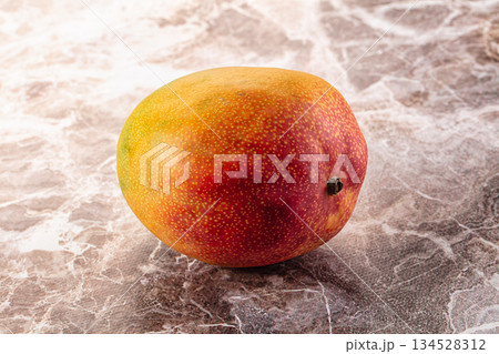 Fresh ripe sweet juicy Peruan Mango Fresh ripe sweet juicy Peruan Mango 134528312