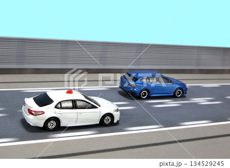 道路交通法違反　覆面パトカー　イメージ 134529245