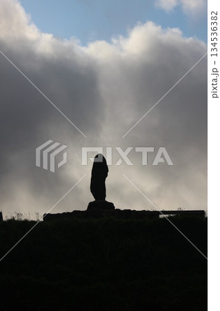 『熊本県阿蘇市”大観峰”阿蘇の自然と雲』 大観峰展望台からの眺望 山と街並み 『熊本県阿蘇市”大観峰”阿蘇の自然と雲』 大観峰展望台からの眺望 山と街並み 134536382