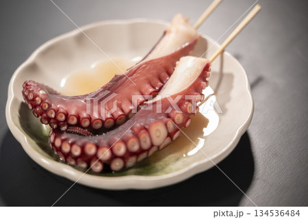 熱々おでんタコ 134536484