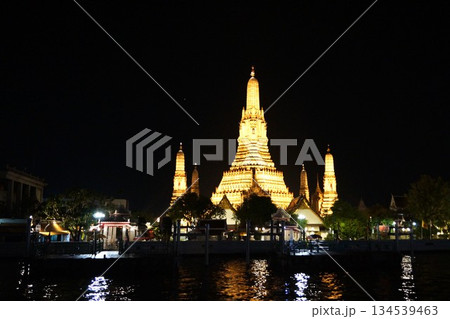 タイ バンコクのワット･アルン  134539463