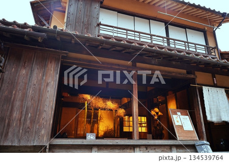 石見銀山　群言堂本店の景観 134539764