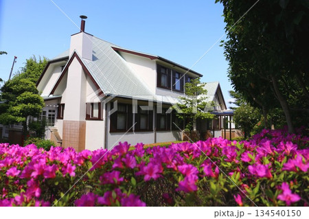 横浜市指定有形文化財である手214番館 134540150