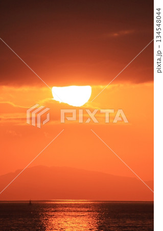明石海峡大橋の夕景とマイロードバイク 明石海峡大橋の夕景とマイロードバイク 134548044