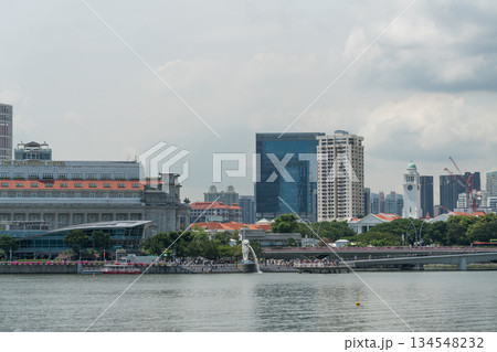 シンガポール　都市風景 134548232