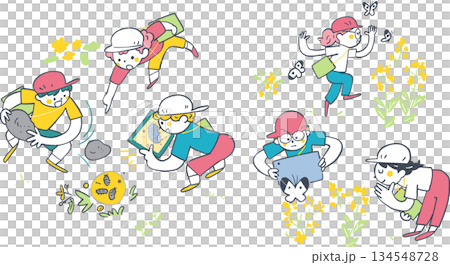 孩子們戴著紅白相間的帽子,在生活課上進行自然觀察時被拍攝。資訊通信技術教育/生動有趣的平板電腦學習系列。 孩子們戴著紅白相間的帽子,在生活課上進行自然觀察時被拍攝。資訊通信技術教育/生動有趣的平板電腦學習系列。 134548728