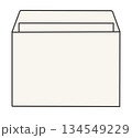 中身が入った白い手紙用封筒のイラスト 134549229