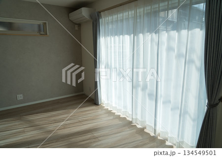 オシャレなリビング 134549501