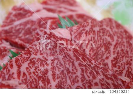 霜降り肉 牛肉 サシ スーパーマーケット 精肉店 ステーキ ハレの日 お祝い 焼肉 ひとり焼肉 霜降り肉 牛肉 サシ スーパーマーケット 精肉店 ステーキ ハレの日 お祝い 焼肉 ひとり焼肉 134550234