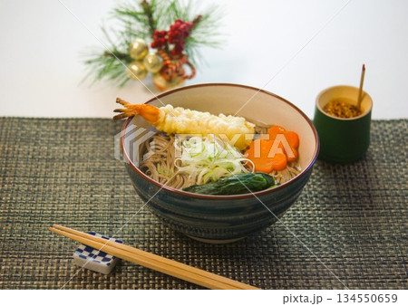 年越しそば 134550659