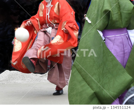 下鴨神社の蹴鞠 下鴨神社の蹴鞠 134551124