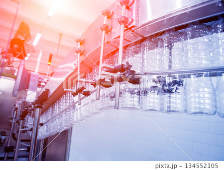 The plastic bottle blowing machine. PET preforms for blowing of plastic bottles 134552105