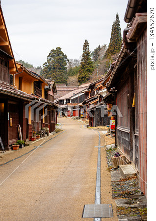 時代の面影を残す伝統的建造物群保存地区 134552670