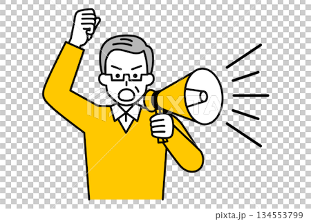 拡声器で抗議する年配の男性 134553799