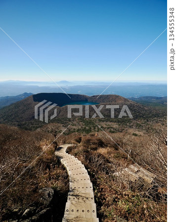 晩秋の霧島 134555348