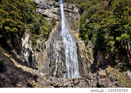 Nachi Falls second tallest Japanese waterfall, in Nachikatsuura, Wakayama Prefecture, Japan 134558764