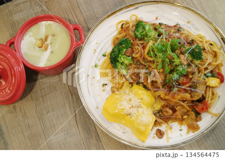 食べ物 食物 フード 134564475