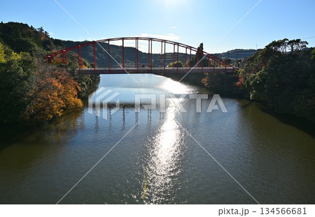亀山湖の川俣大橋　千葉 134566681