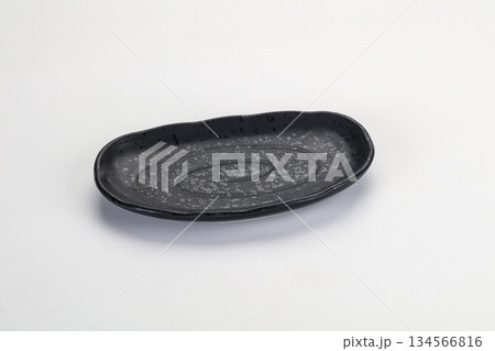 Empty clean color plate dishware 134566816