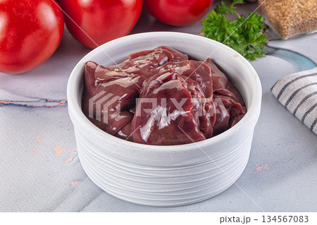 Raw chicken liver for cooking Raw chicken liver for cooking 134567083