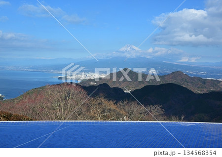 伊豆パノラマパークからの富士山 静岡 伊豆パノラマパークからの富士山 静岡 134568354