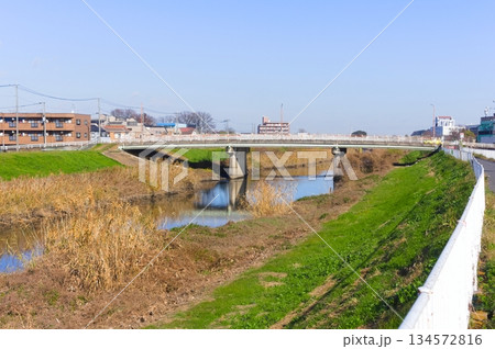 埼玉県川口市芝川サイクリングロード沿線2025年12月 134572816
