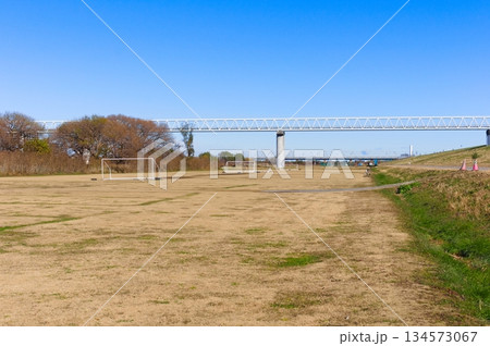 千葉県流山市江戸川河川敷グラウンド2025年12月 千葉県流山市江戸川河川敷グラウンド2025年12月 134573067