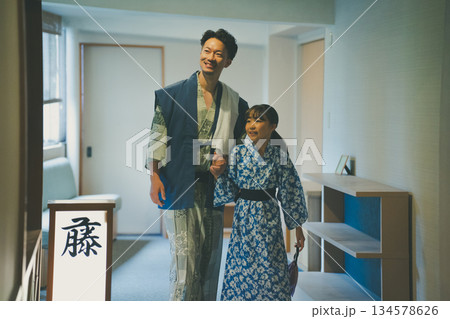 family trip　撮影協力：伊東小涌園 134578626