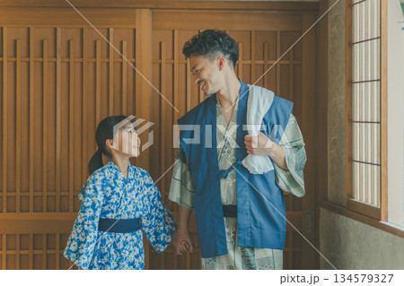 family trip　撮影協力：伊東小涌園 134579327
