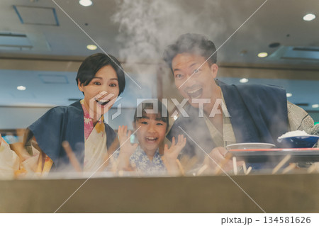 family trip 撮影協力:伊東小涌園 family trip 撮影協力:伊東小涌園 134581626