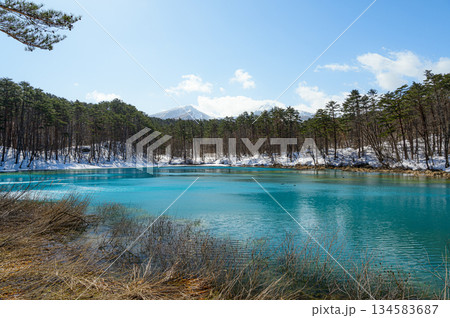 青い湖　五色沼　るり沼 134583687