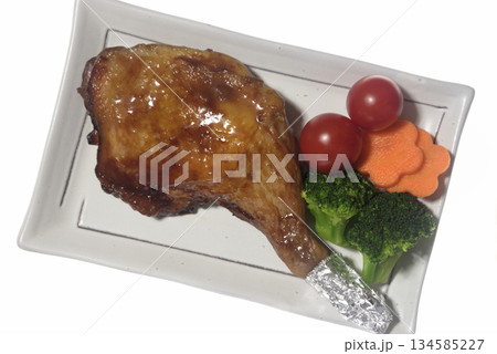 照り焼きチキン 134585227