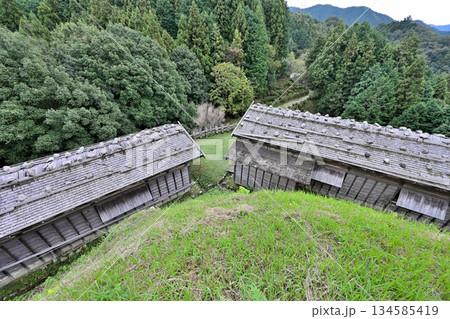 愛知県豊田市 中世山城を復元した城跡公園足助城「真弓山城」 愛知県豊田市 中世山城を復元した城跡公園足助城「真弓山城」 134585419