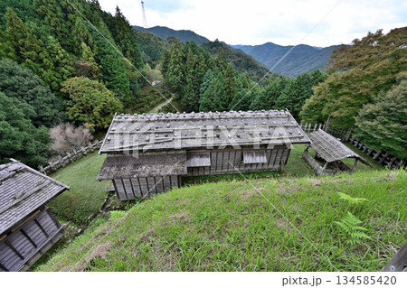 愛知県豊田市 中世山城を復元した城跡公園足助城「真弓山城」 愛知県豊田市 中世山城を復元した城跡公園足助城「真弓山城」 134585420