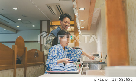 family trip 撮影協力:伊東小涌園 family trip 撮影協力:伊東小涌園 134585650