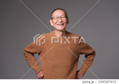 笑うおじいちゃん 笑うおじいちゃん 134587413