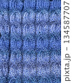 青いニットの背景 134587707